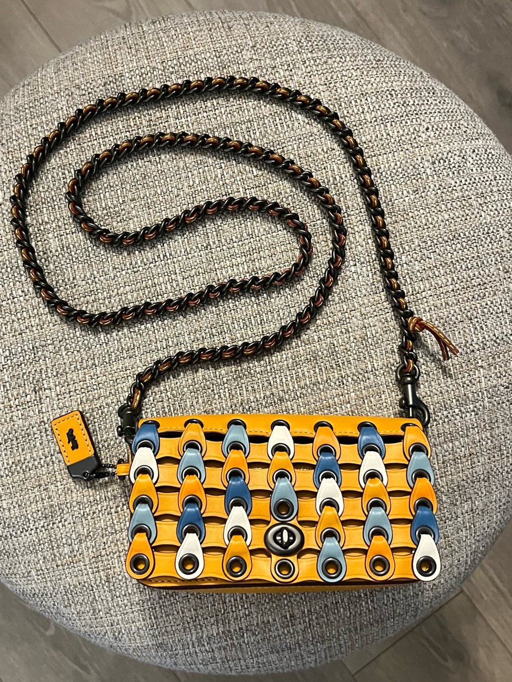 Coach 1941 Link Dinky Kisslock colorful eyelet crossbody gunmetal chain NWOT - Picture 16 of 16